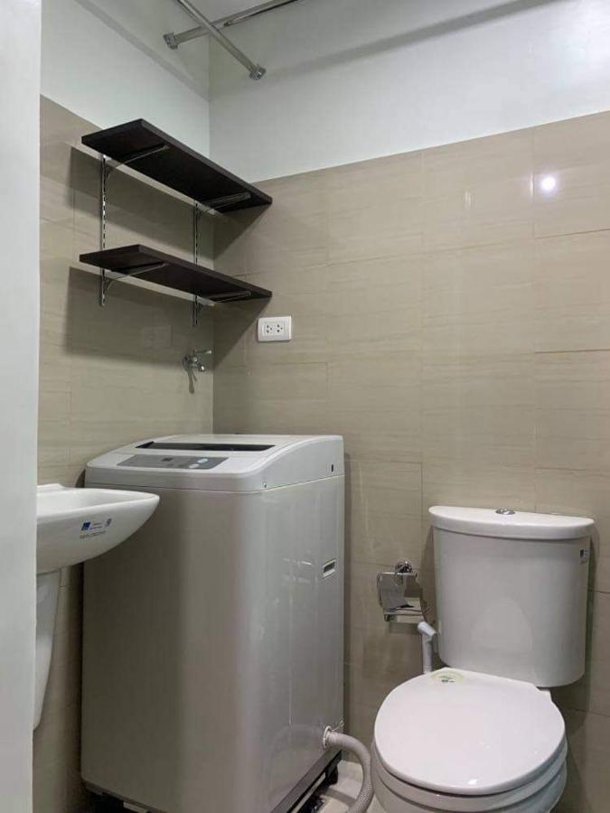 Staycation Shore 2 Moa Pasay Manila Esterno foto